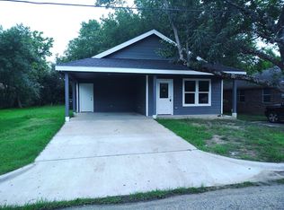 1115 Charlies Dr, Commerce, TX 75428