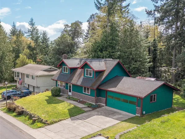 3165 Aegean Boulevard NE, Bremerton, WA 98311