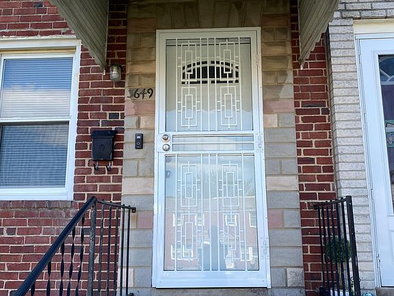 Front exterior - new security door and entry door were installed in January 2020