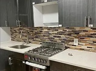 1322 Stratford Ave #5, Bridgeport, CT 06607