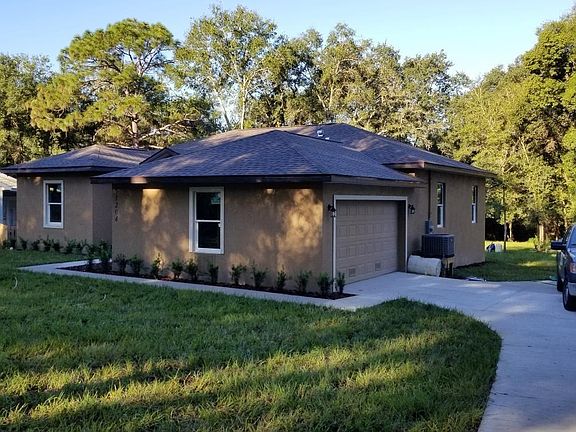 2nd image of 31204 Lochmore Cir