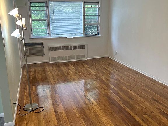 4th image of 5-31 117th St Floor 2