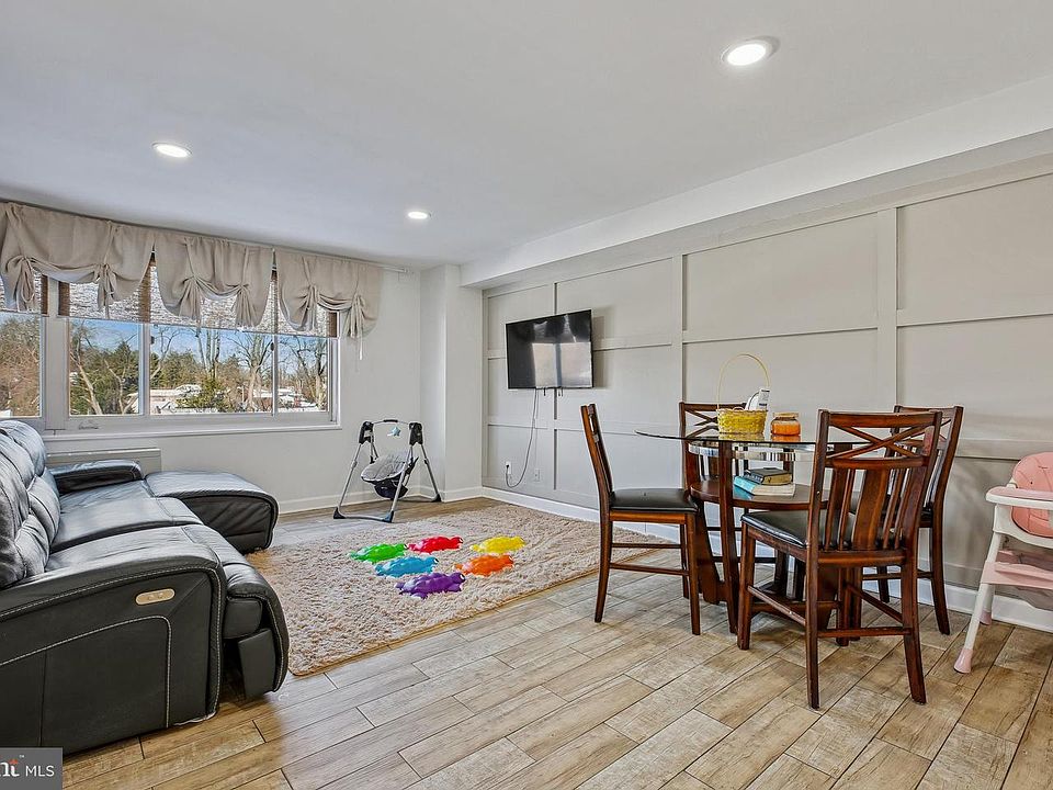 1st image of 1900 Lyttonsville Rd APT 702