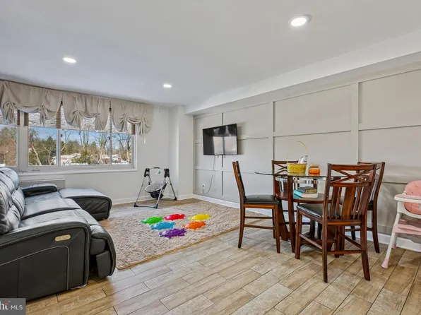 1900 Lyttonsville Rd APT 702, Silver Spring, MD 20910