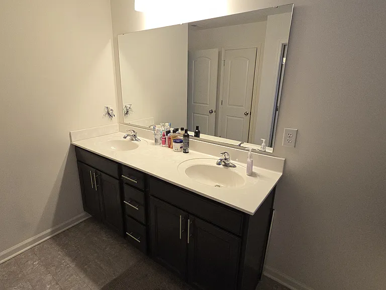 1710 Foudray Cir S — Photo 48