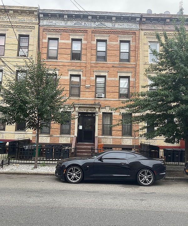 1st image of 1678 Gates Ave