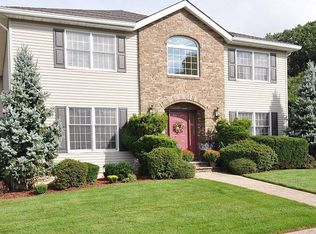 50 Kinder Dr, Bloomfield, NJ 07003