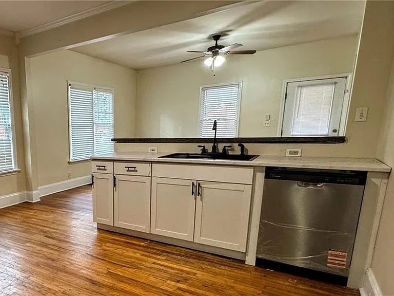 1637 Columbia Dr — Photo 17