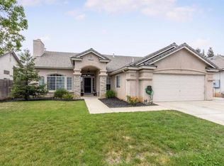 8579 N Talladega Way, Fresno, CA 93720