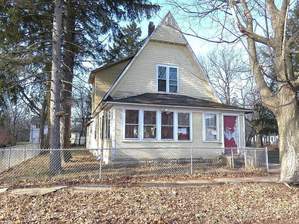 1st image of 660 Pearl St