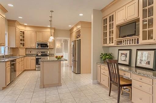 2nd image of 221 Webster Woods Ln