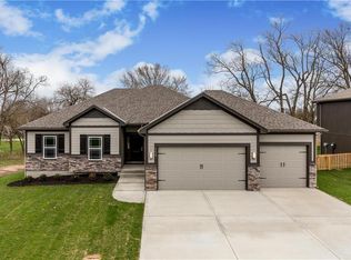 209 Black Jack Ave, Lone Jack, MO 64070