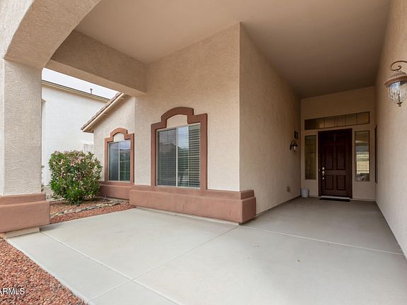 4th image of 15766 W MERCER Lane