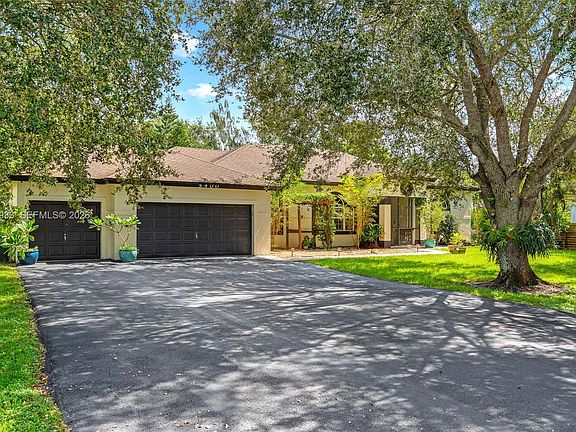 2nd image of 5400 SW 199th Ave