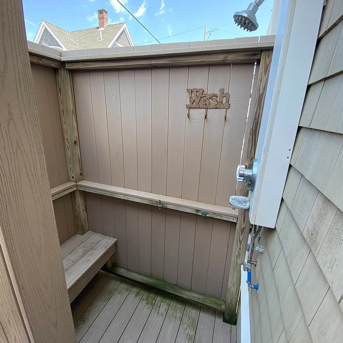 3 bed, 2.5 bath, 2028 sqft, $3,600 — Photo 4