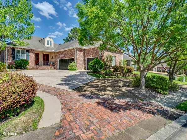 106 Whisper Ridge Dr, Madison, MS 39110