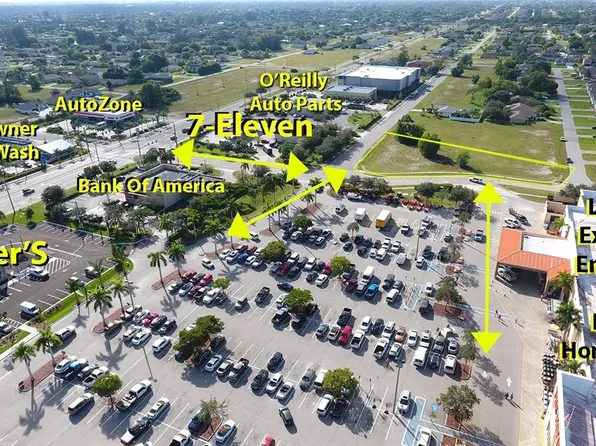 2606 SW 8th Pl, Cape Coral, FL 33914