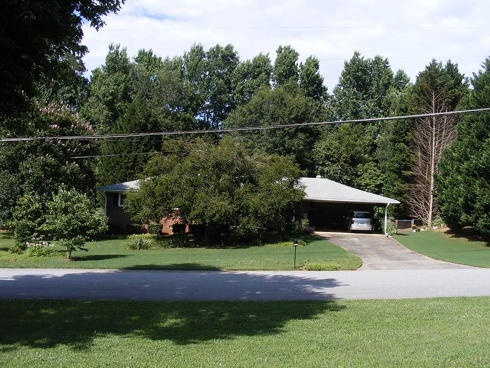 1st image of 1136 Lanford Dr