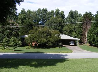 1136 Lanford Dr, Lilburn, GA 30047
