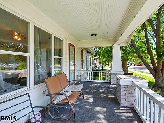 3rd image of 1621 7th Ave