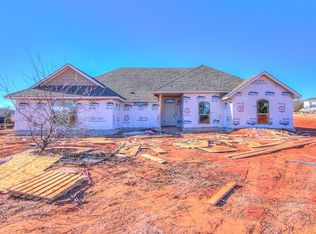 9777 North Rd, Harrah, OK 73045