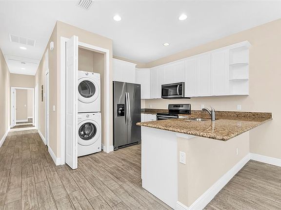 5th image of 314 E GRACE STREET