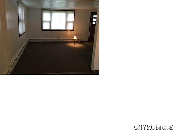 3rd image of 72 Bayberry Cir
