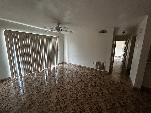 4th image of 5208 Via Hacienda Cir APT 103