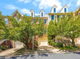 1109 Quaker Hill Ct, Alexandria, VA 22314