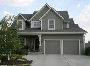 16585 W 156th Ter, Olathe, KS 66062
