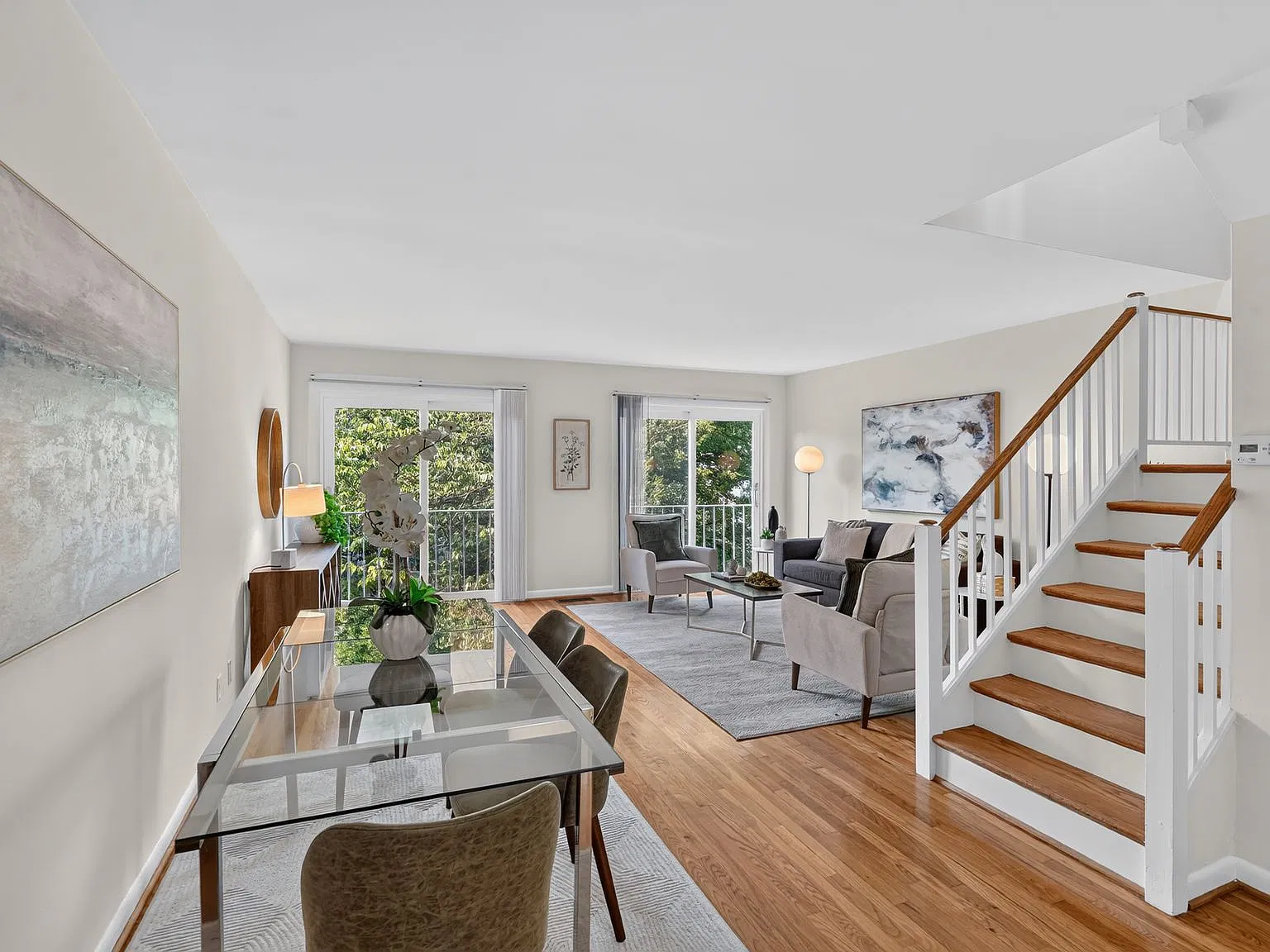2 bed, 1000 sqft, $2,850 — Photo 2