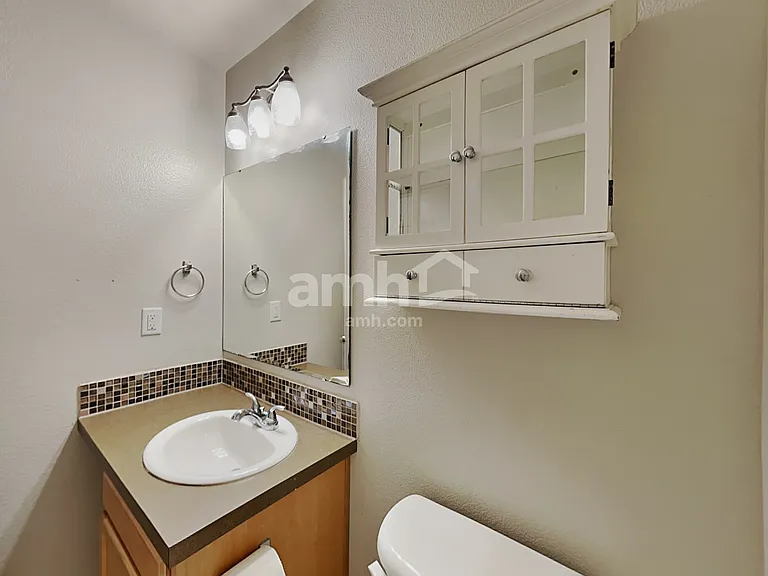 4418 N Alester Ave — Photo 13