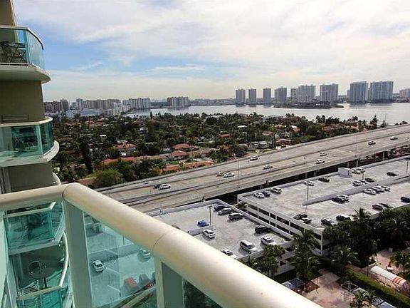 5th image of 19370 Collins Ave APT 1610
