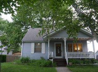 22417 Revere St, Saint Clair Shores, MI 48080