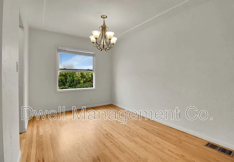 8841 Almond Rd — Photo 8