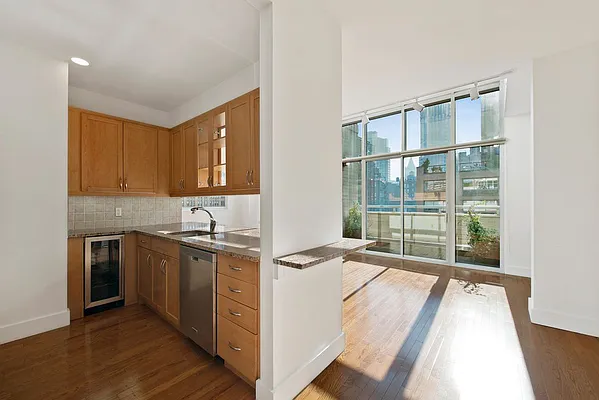 Rented by Nest Seekers International | media 3