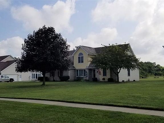 5th image of 805 Eastwood Dr