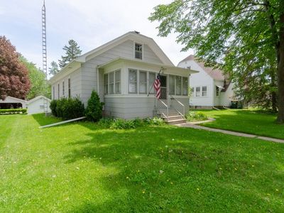 807 Beaver St, Beaver Dam, WI, 53916
