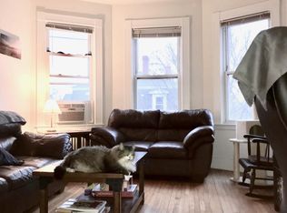 76 Walnut St #10, Somerville, MA 02143