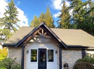 1732 220th Ave SE, Sammamish, WA 98075