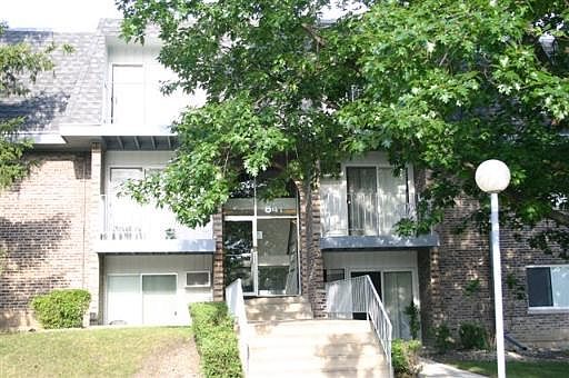 1st image of 841 Blossom Ln #3-304