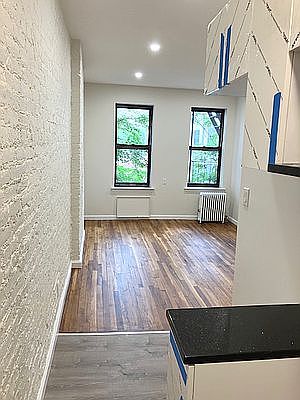 4th image of 171 Avenue C APT 2D