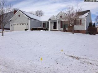 1925 Summerchase Rd NE, Canton, OH 44721