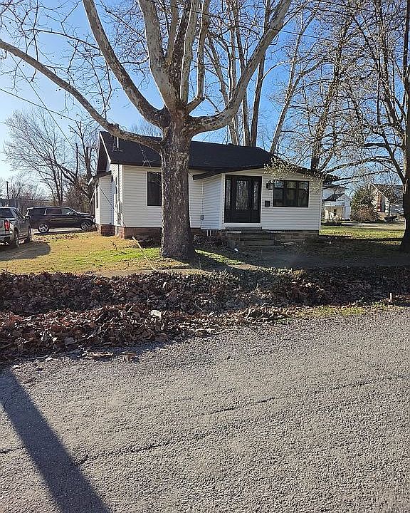 1st image of 211 S Mulkey St