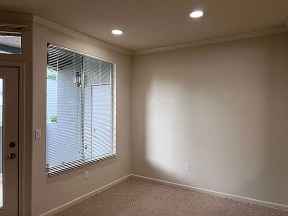 5th image of 5201 Laguna Oaks Dr Unit 169