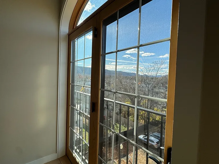 249 Main St #401 — Photo 4