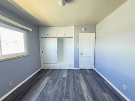 10931 California Ave