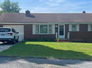 309 E Gray St, Covington, VA 24426