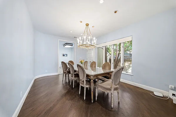 Dining area, photo 1