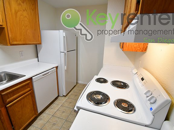 2nd image of 1653 Pentecost Way Unit 5